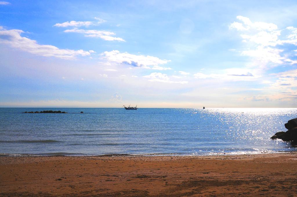 Agriturismo Frontemare Giulianova Eksteriør billede