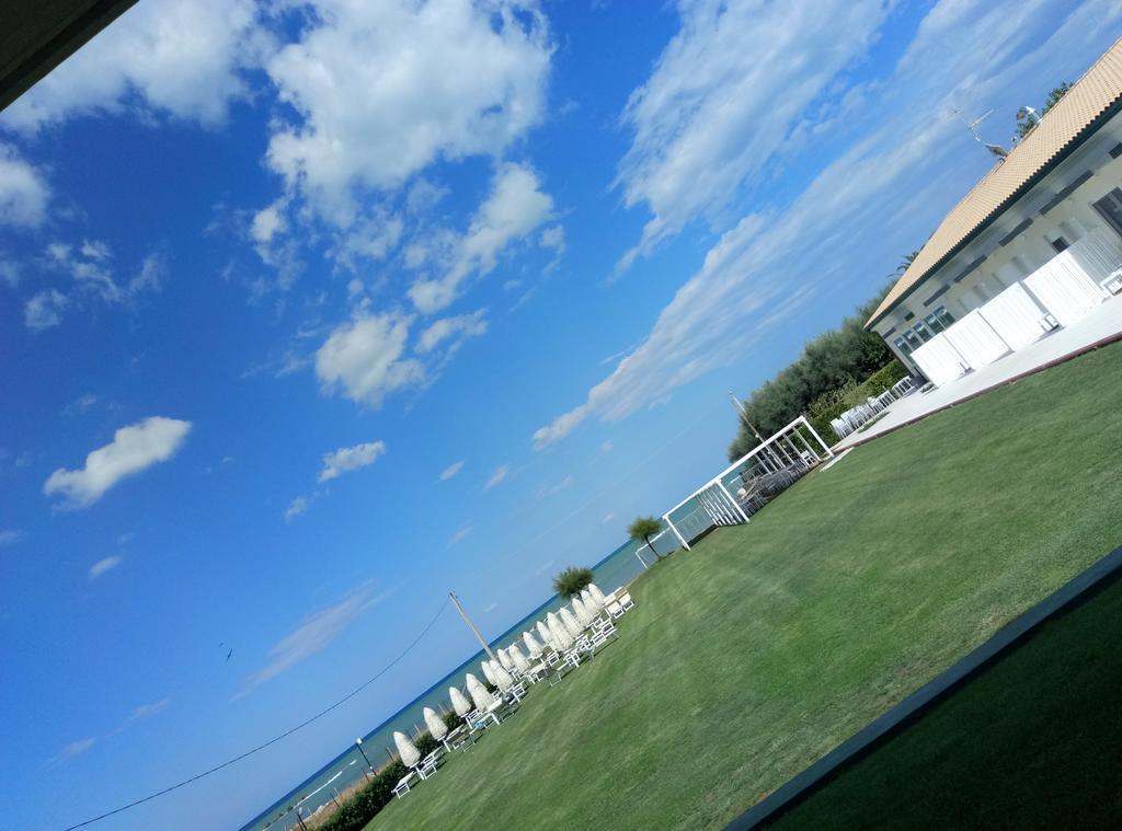 Agriturismo Frontemare Giulianova Eksteriør billede