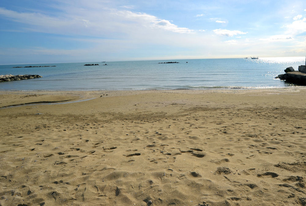 Agriturismo Frontemare Giulianova Eksteriør billede