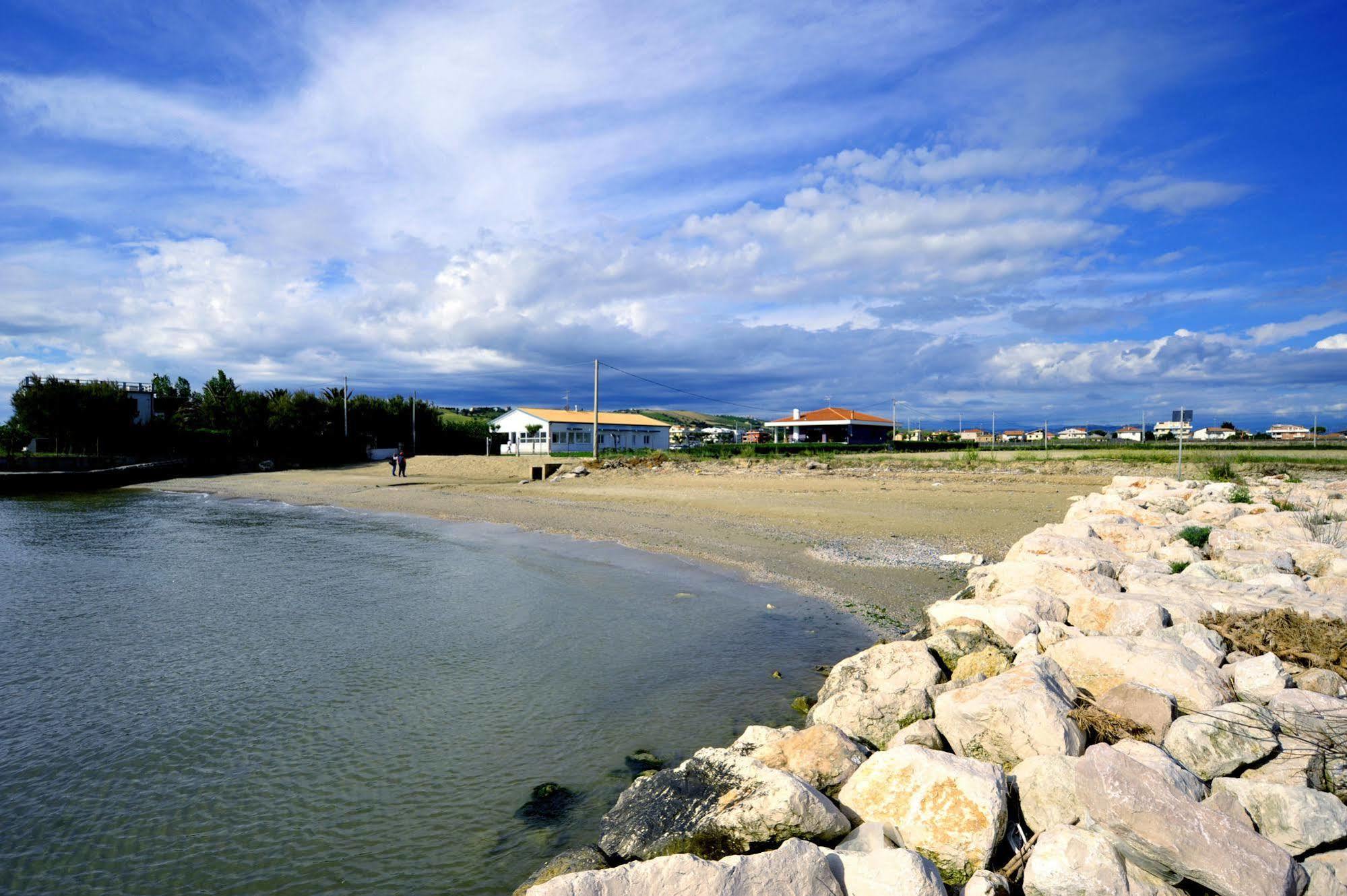 Agriturismo Frontemare Giulianova Eksteriør billede
